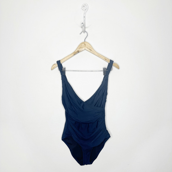 J. CREW Ruched Wrap One Piece Swimsuit Navy blue B6817 womens size 6 - Picture 1 of 8